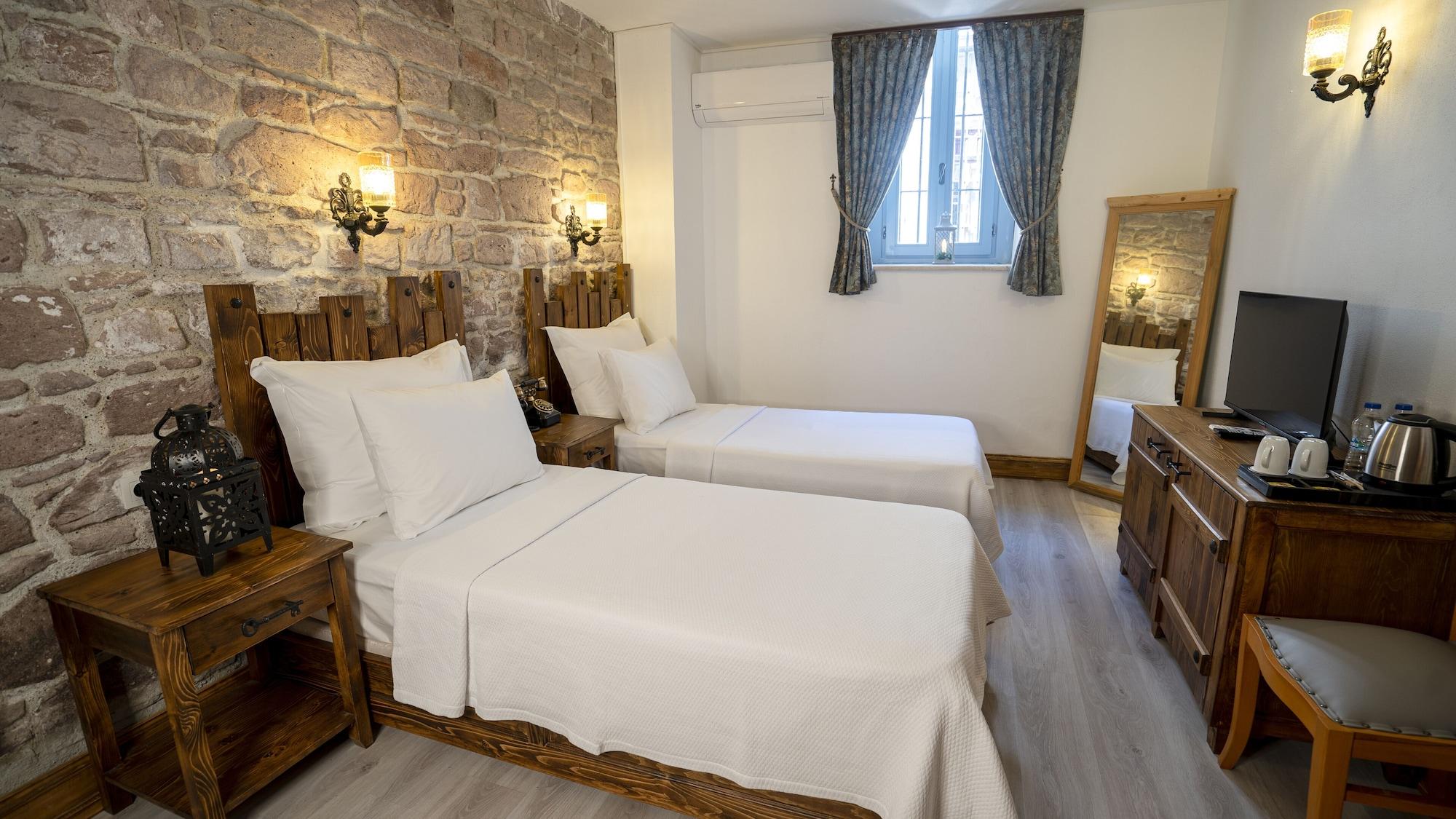 Villa Pietra Butik Otel Айвалык Экстерьер фото