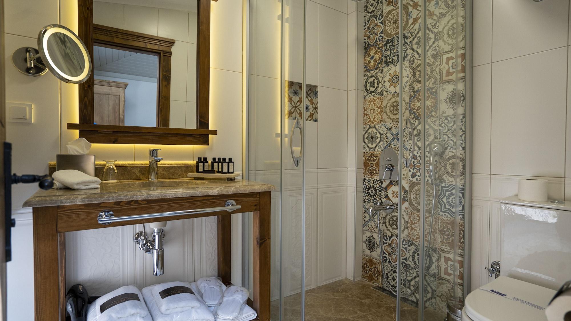 Villa Pietra Butik Otel Айвалык Экстерьер фото