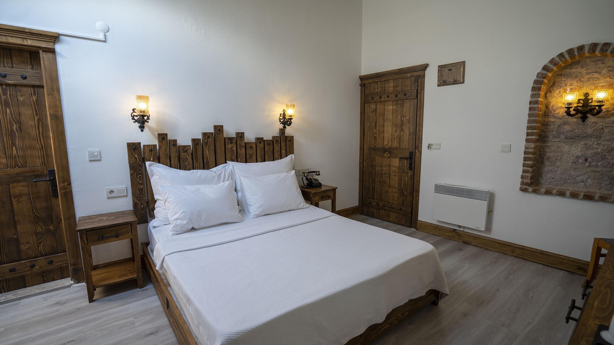 Villa Pietra Butik Otel Айвалык Экстерьер фото