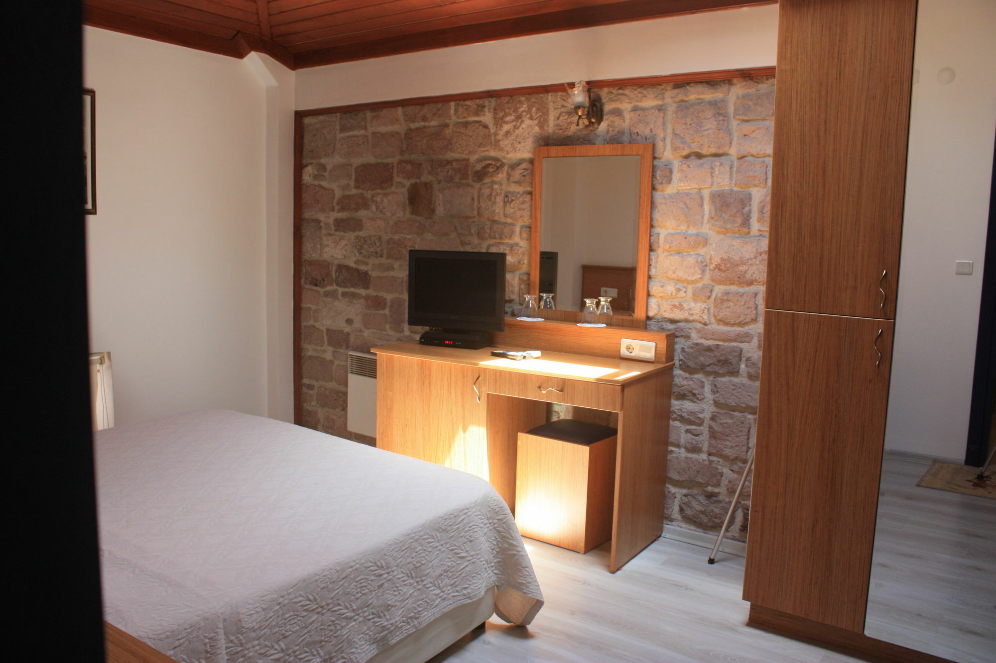 Villa Pietra Butik Otel Айвалык Экстерьер фото